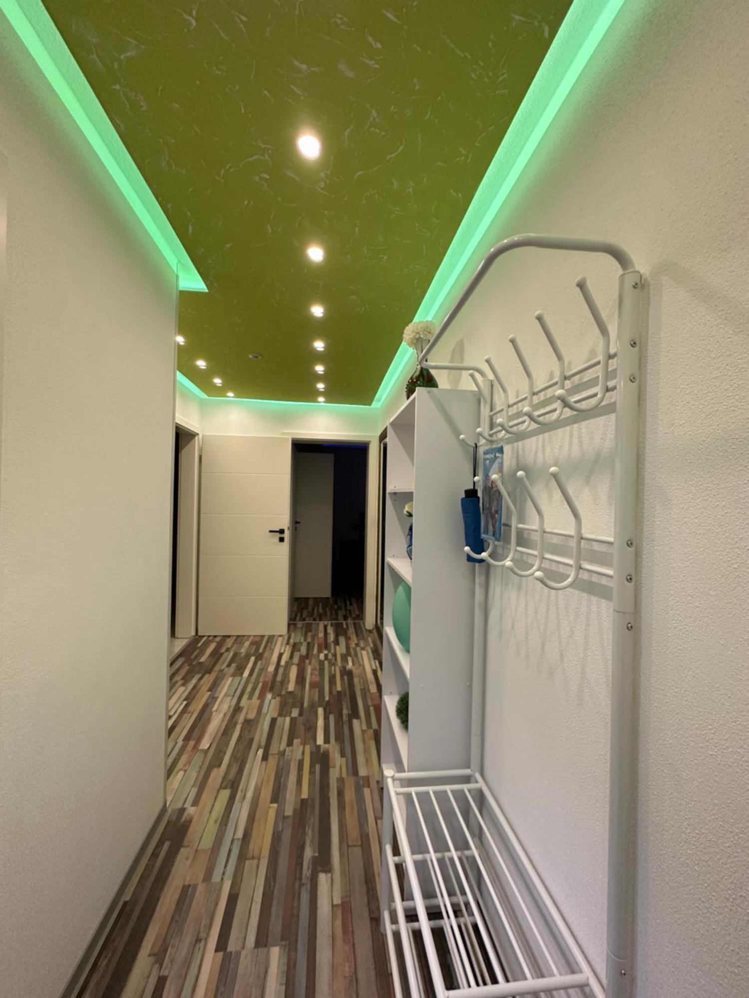 Modern Apartments Neuburg P - Top - 2 Zimmer, Komfort, Balkon, Wi-Fi, Smart Tv, Grosse Dusche, Kueche نوبورغ آن دي دوناو المظهر الخارجي الصورة