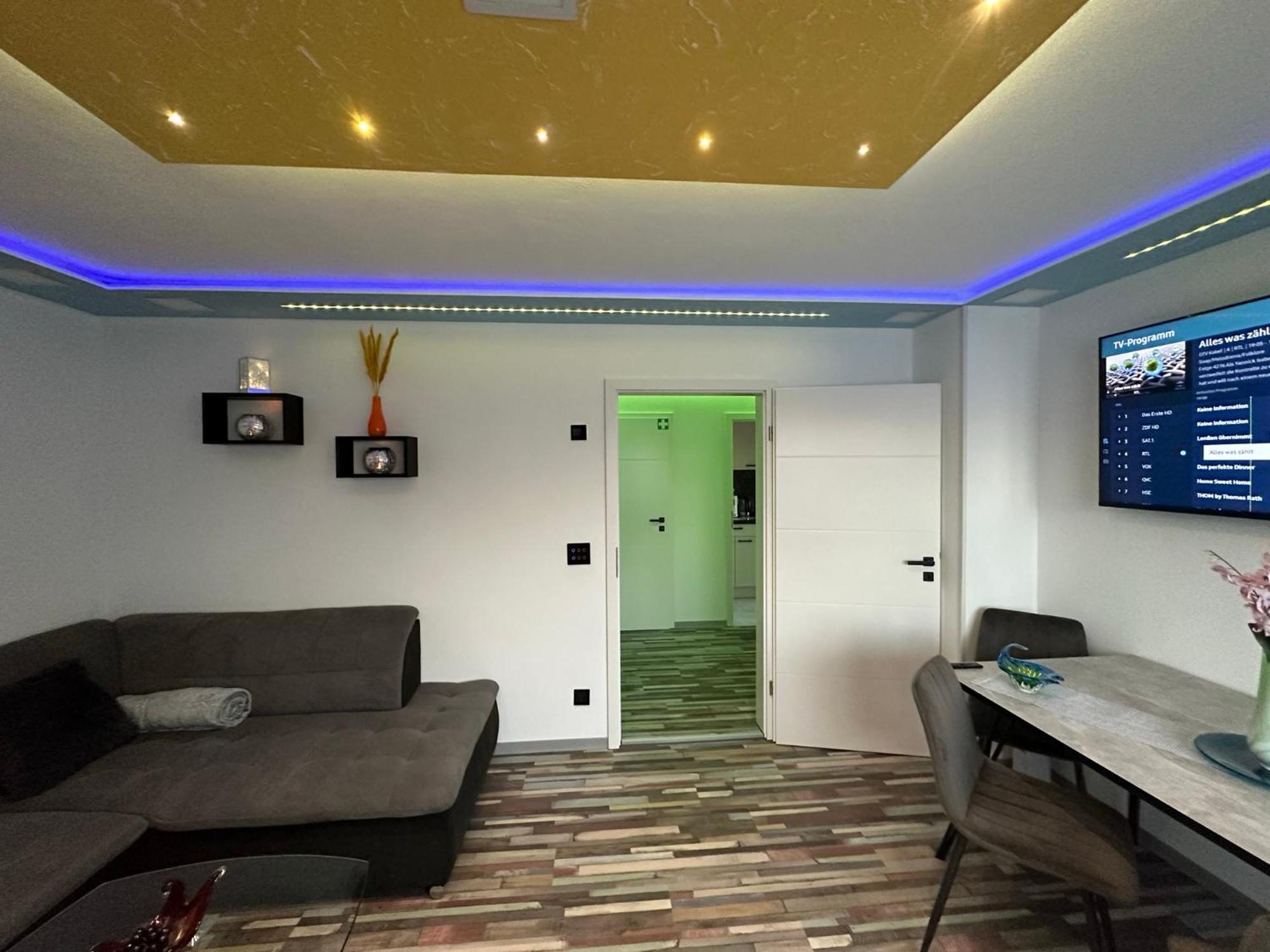 Modern Apartments Neuburg P - Top - 2 Zimmer, Komfort, Balkon, Wi-Fi, Smart Tv, Grosse Dusche, Kueche نوبورغ آن دي دوناو المظهر الخارجي الصورة